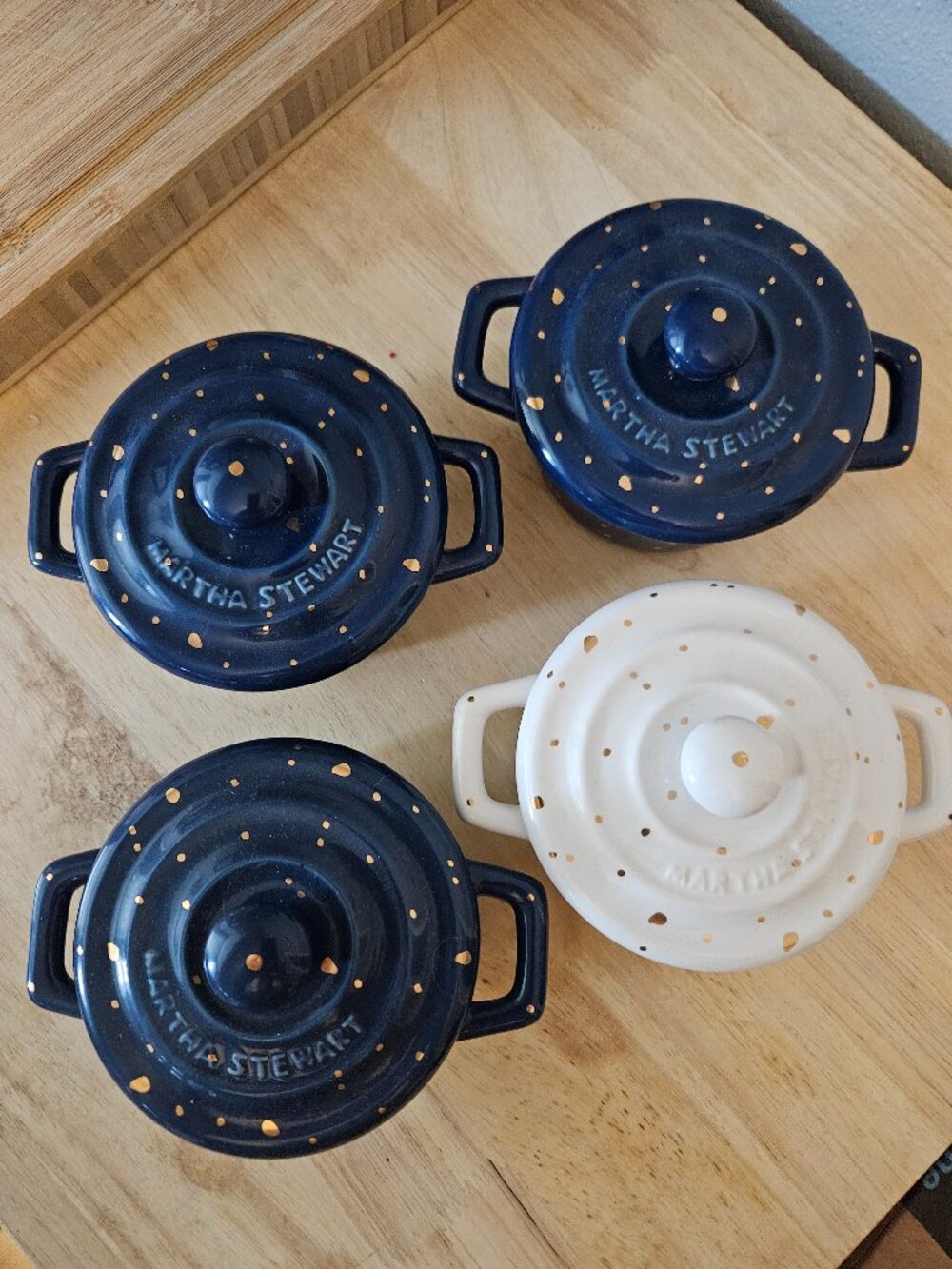 Martha Stewart 4 Mini Cocottes Blue and White with Gold Specks